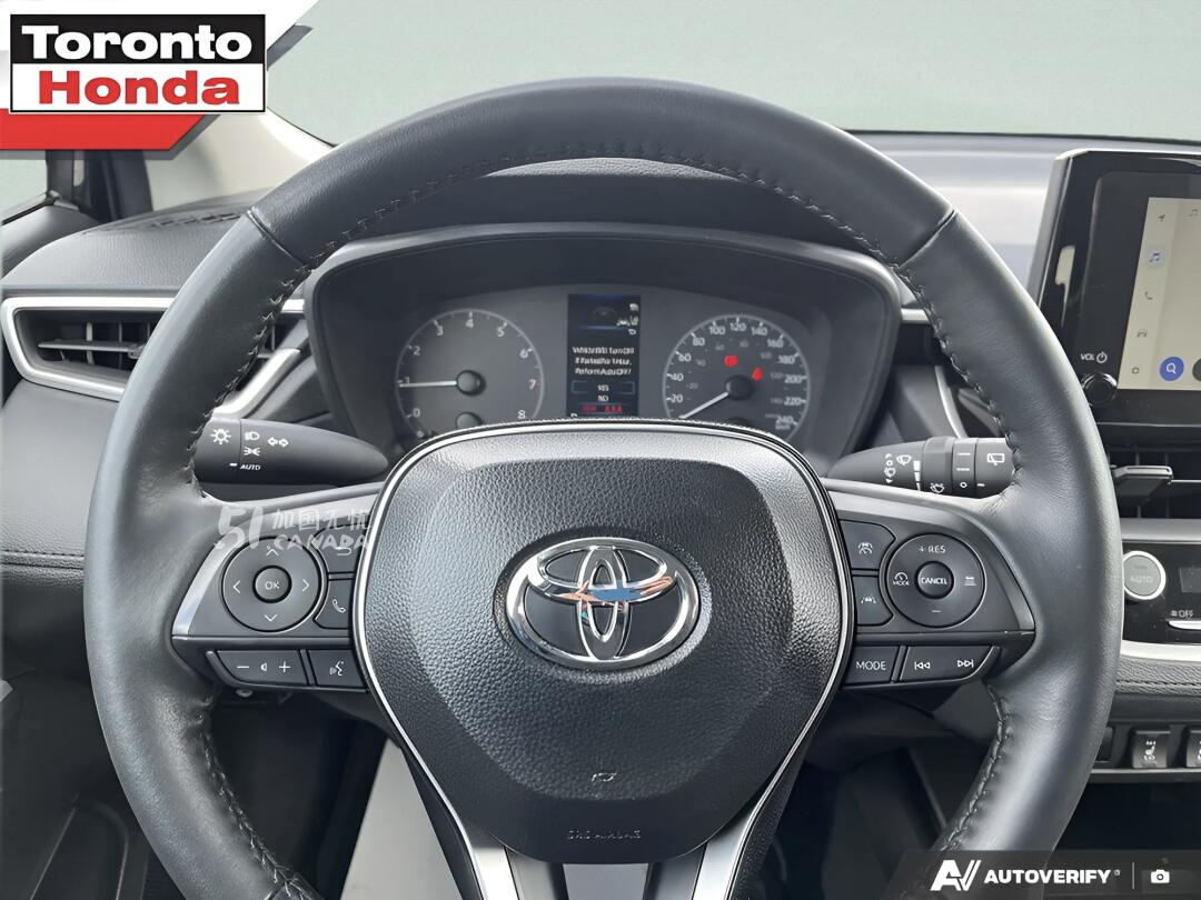 2025 Toyota Corolla view 7