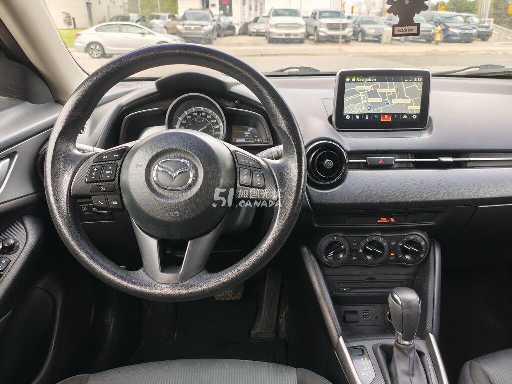2017 Mazda CX-3 view 8