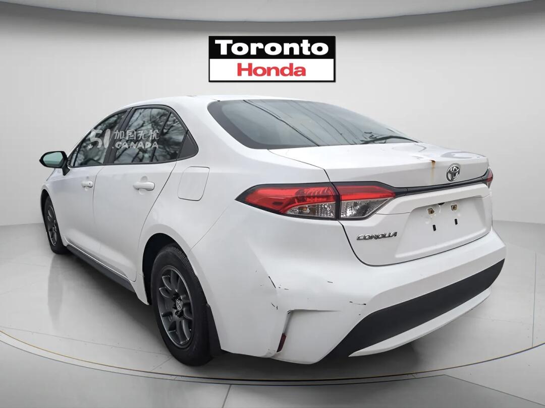 2020 Toyota Corolla view 4