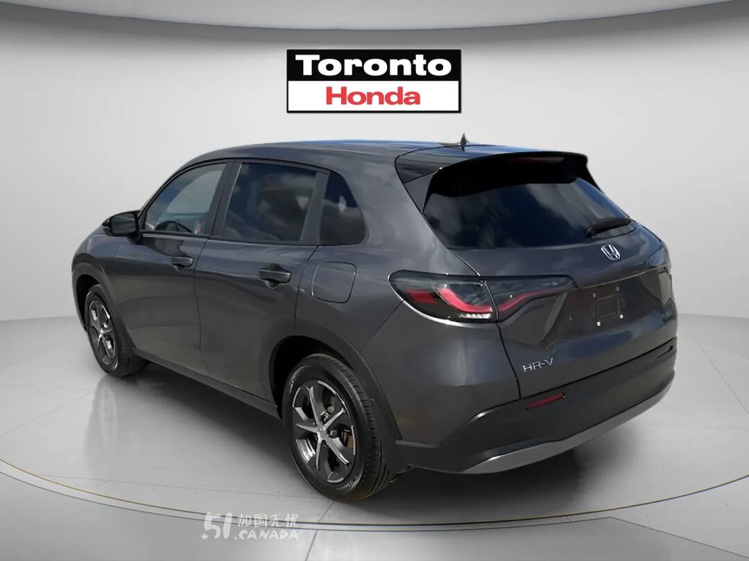 2023 Honda HR-V view 4