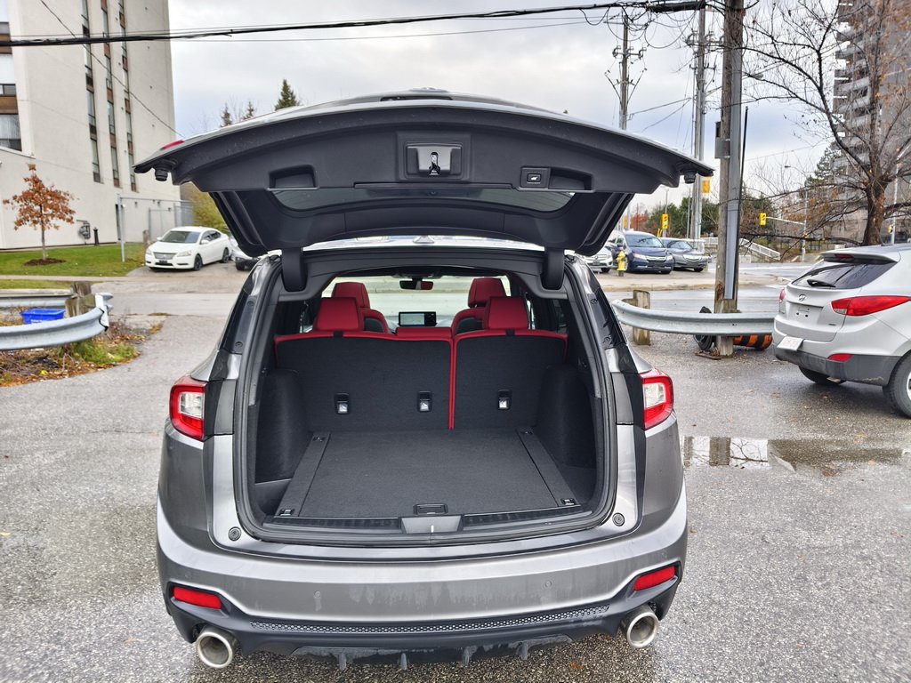 2023 Acura RDX view 9