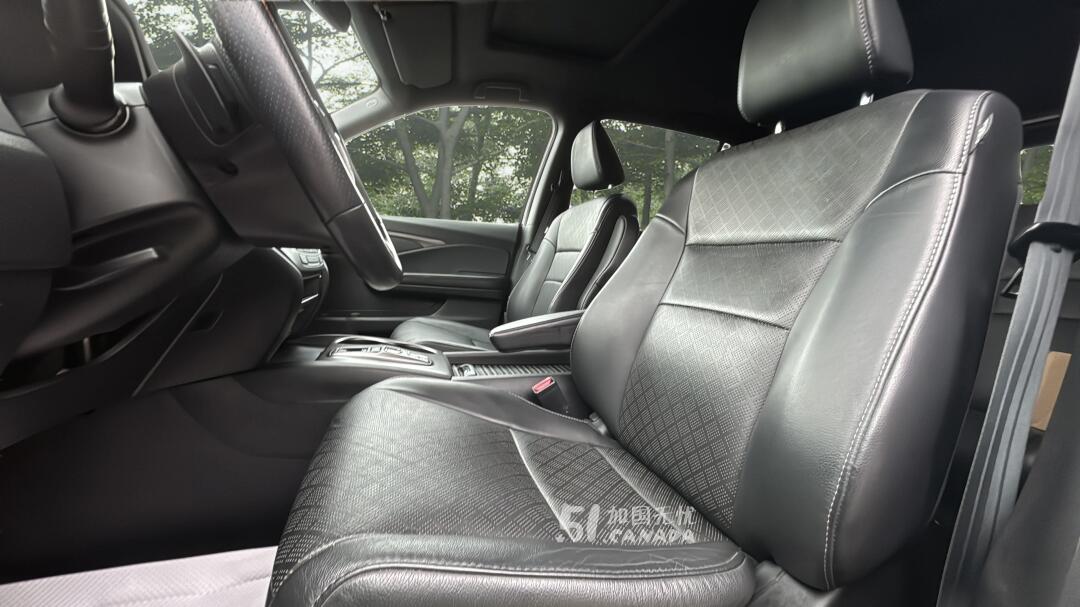 2019 Honda Passport view 5