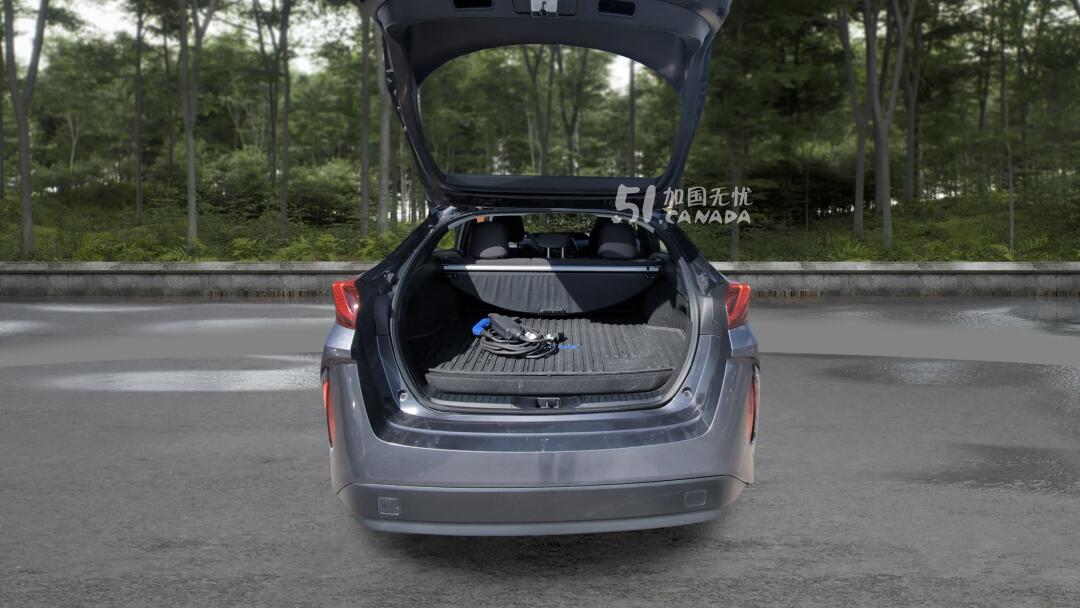 2021 Toyota Prius Prime view 8