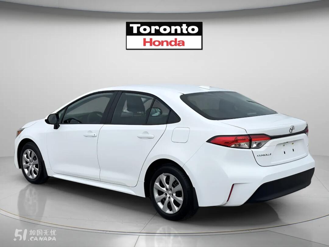 2026 Toyota Corolla view 3