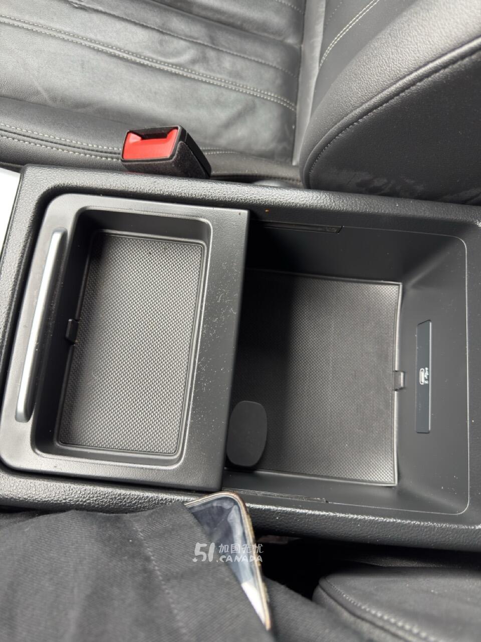 2021 Audi Q5 view 8