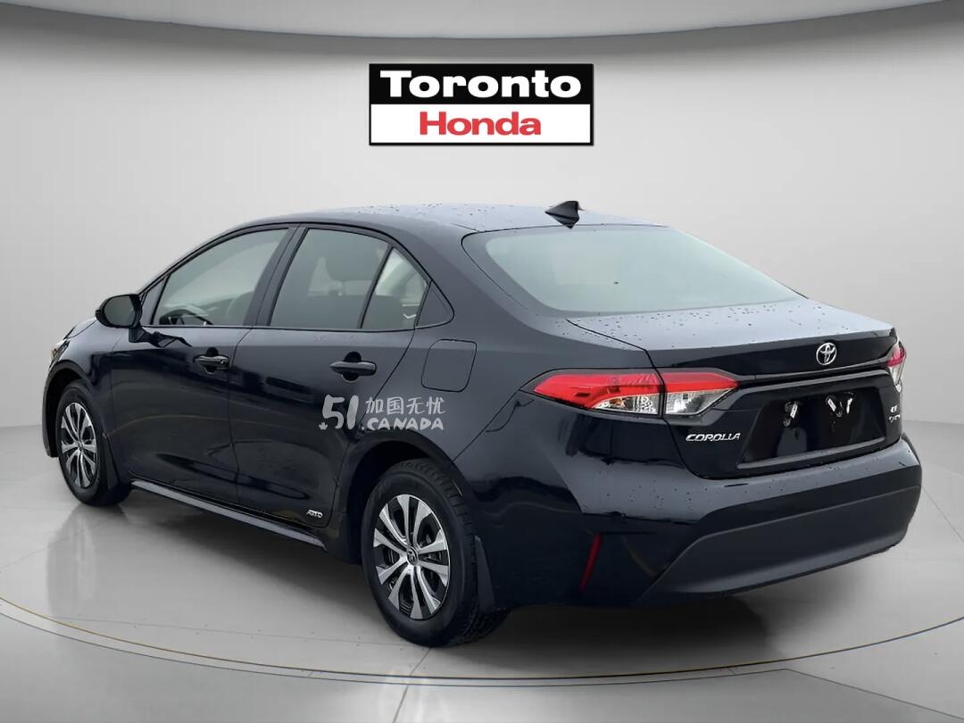 2026 Toyota Corolla view 3