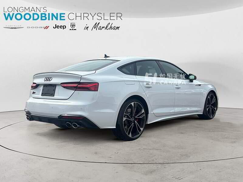 2022 Audi S5 view 6