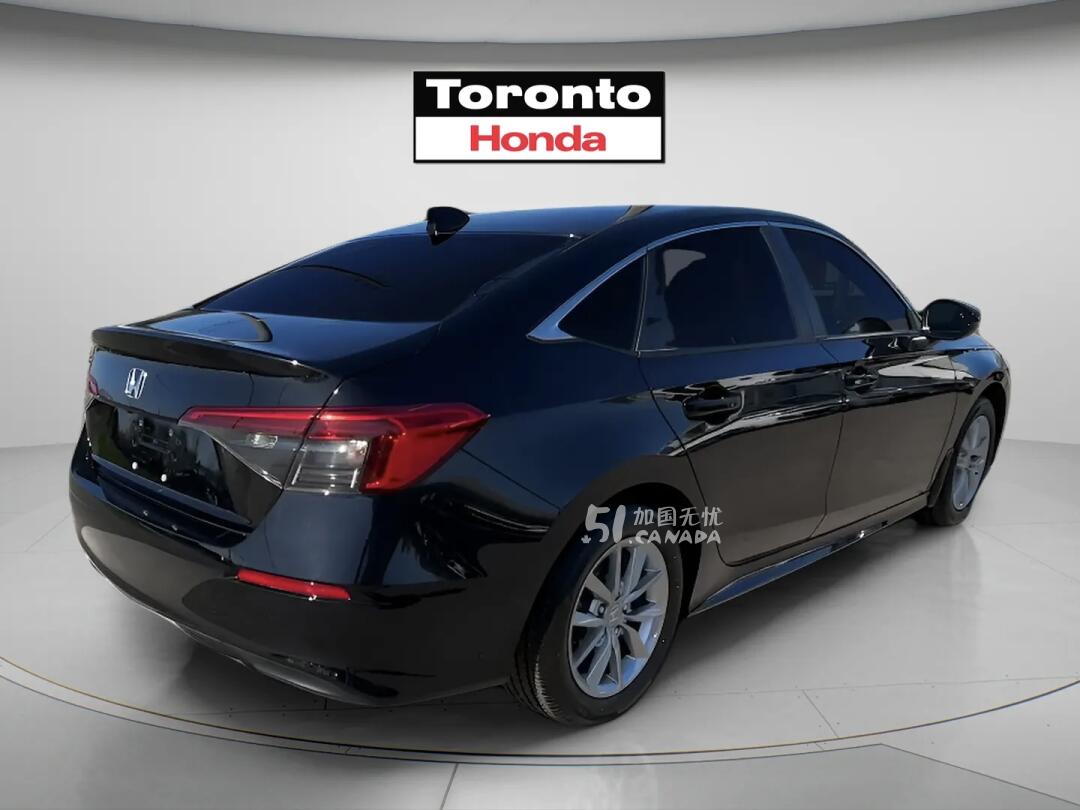 2024 Honda Civic view 4