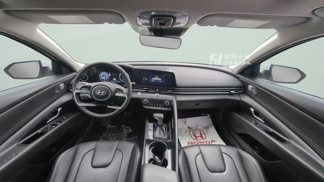 2025 Hyundai Elantra view 7