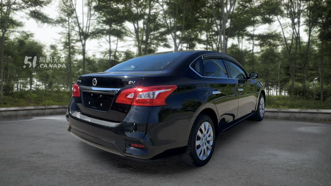 2017 Nissan Sentra view 3