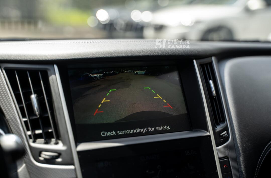 2019 Infiniti Q50 view 4