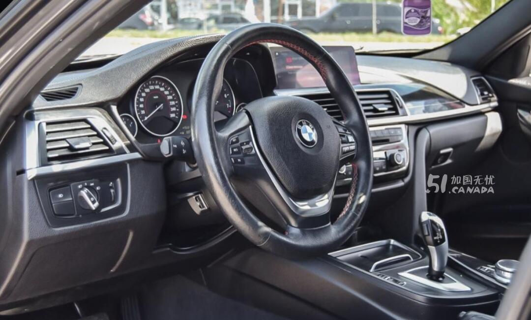 2018 BMW 3 Series view 8