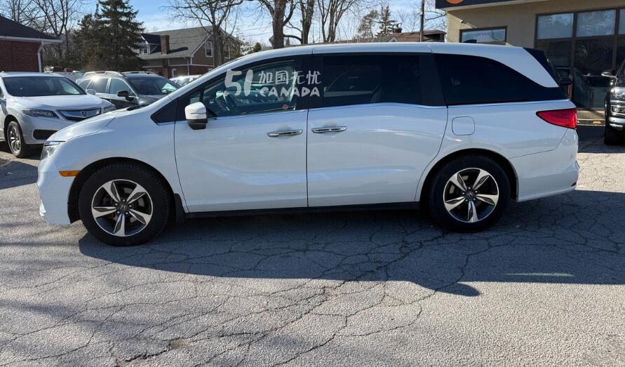 2019 Honda Odyssey view 7