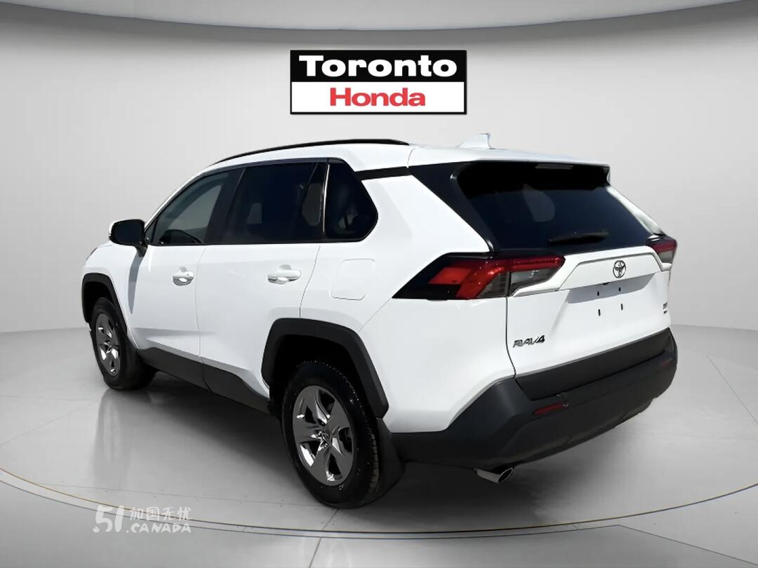2025 Toyota RAV 4 view 3