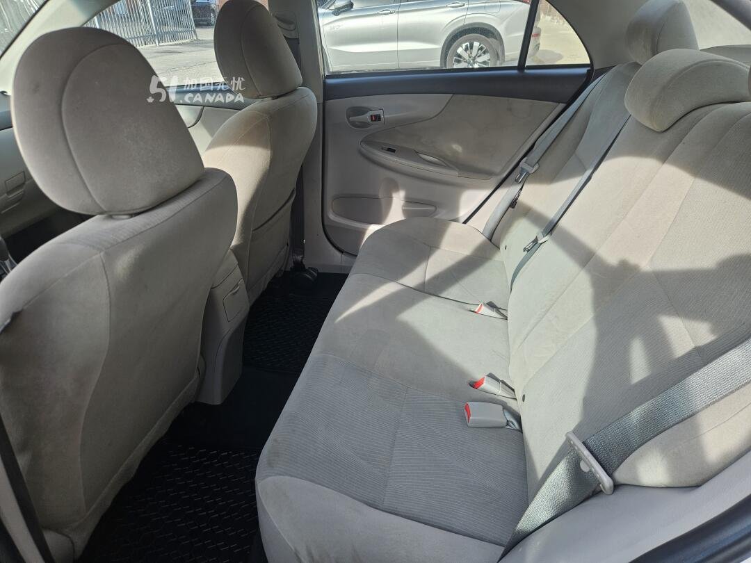 2012 Toyota Corolla view 2