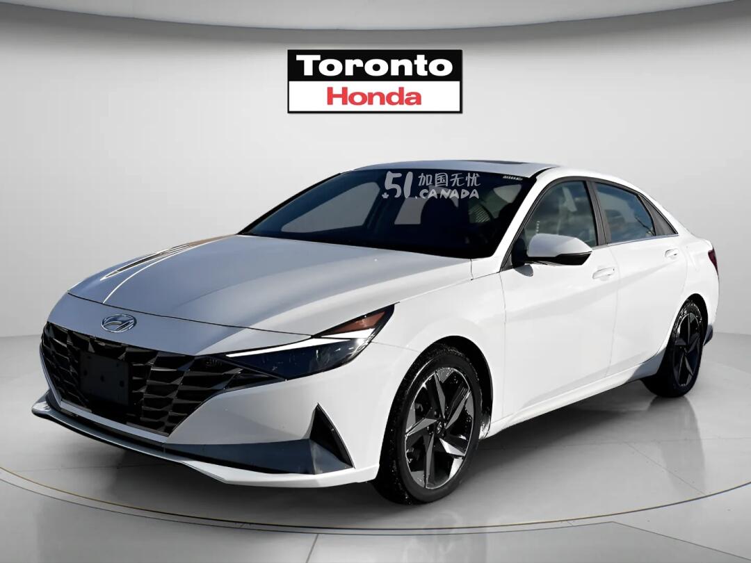 2022 Hyundai Elantra view 2