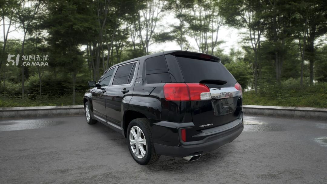 2017 GMC Terrain view 3