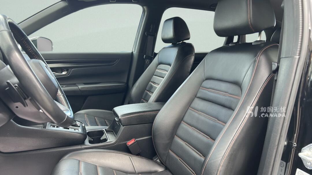 2025 Honda CR-V view 5