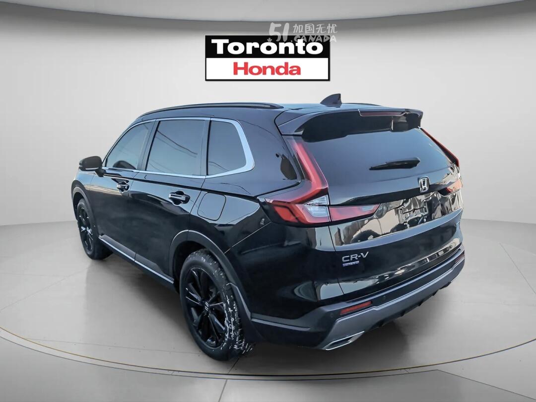 2024 Honda CR-V view 3