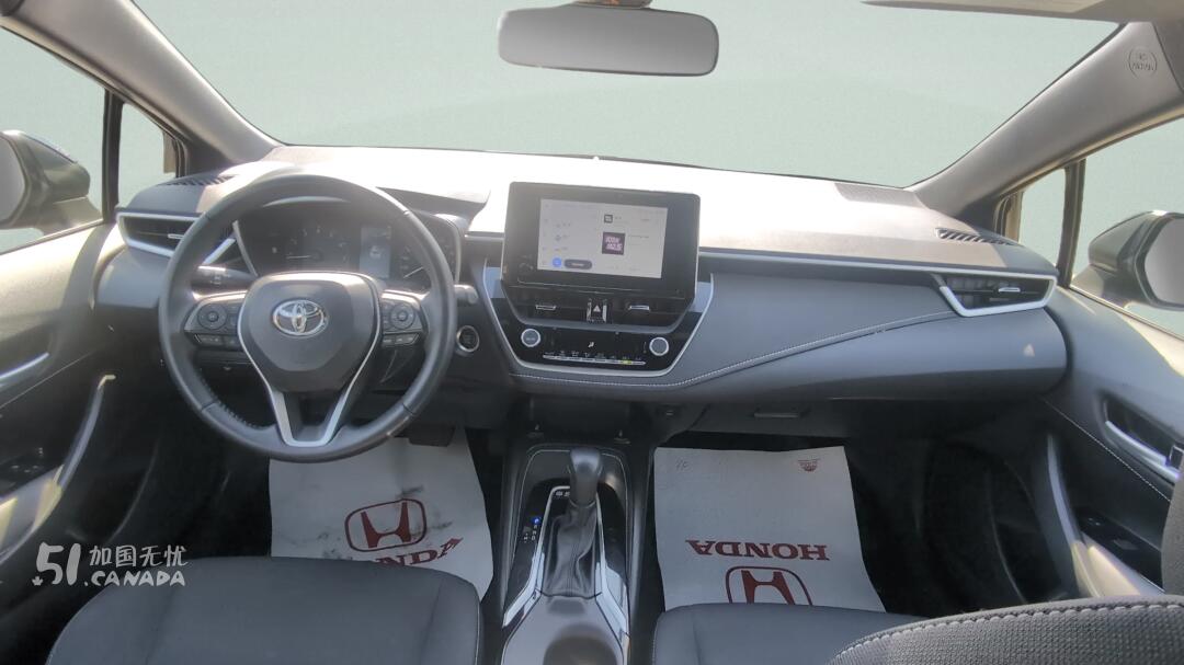 2025 Toyota Corolla view 5
