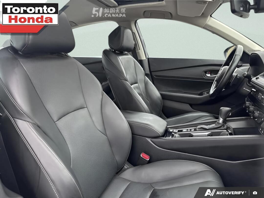 2025 Honda Accord view 5