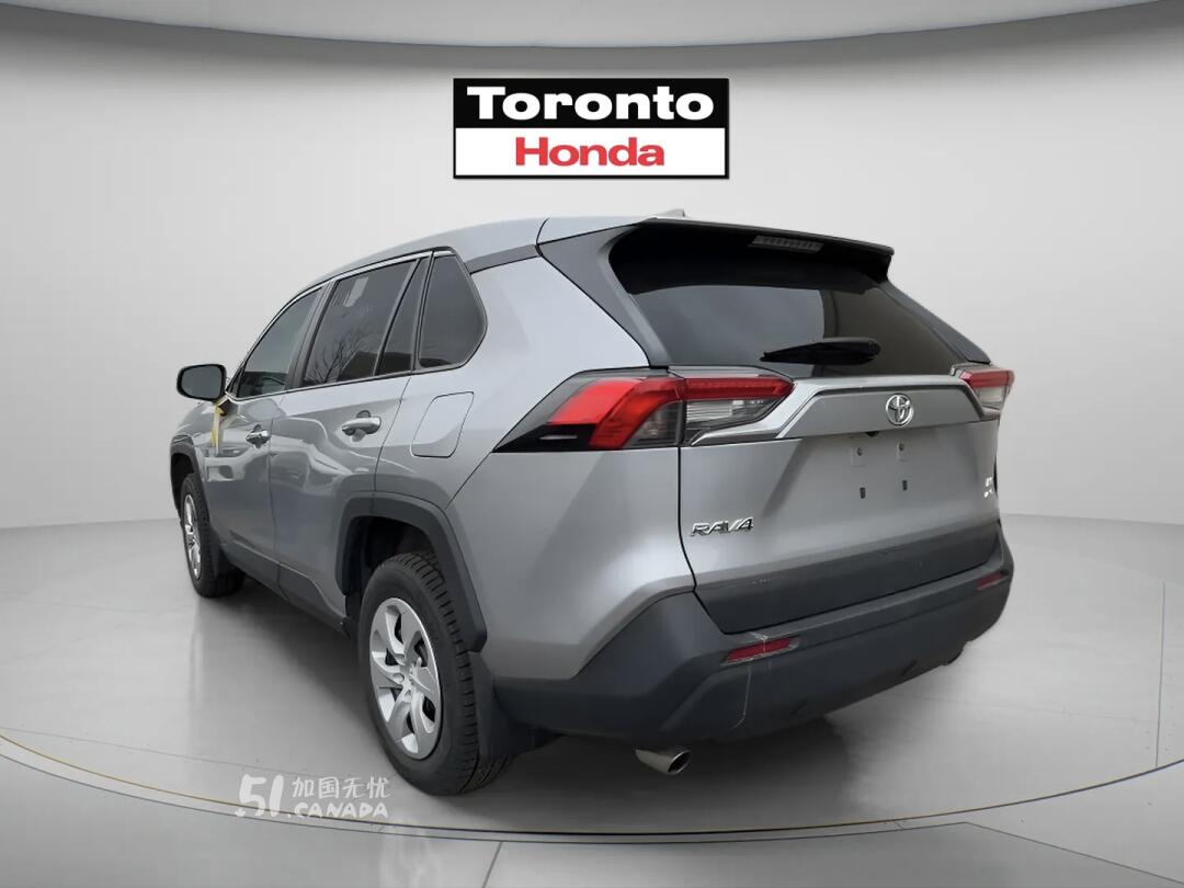 2025 Toyota RAV 4 view 3