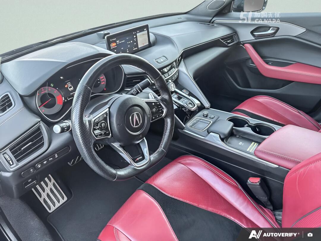 2023 Acura TLX view 5