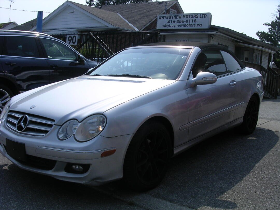 2006 Mercedes-Benz CLK view 2