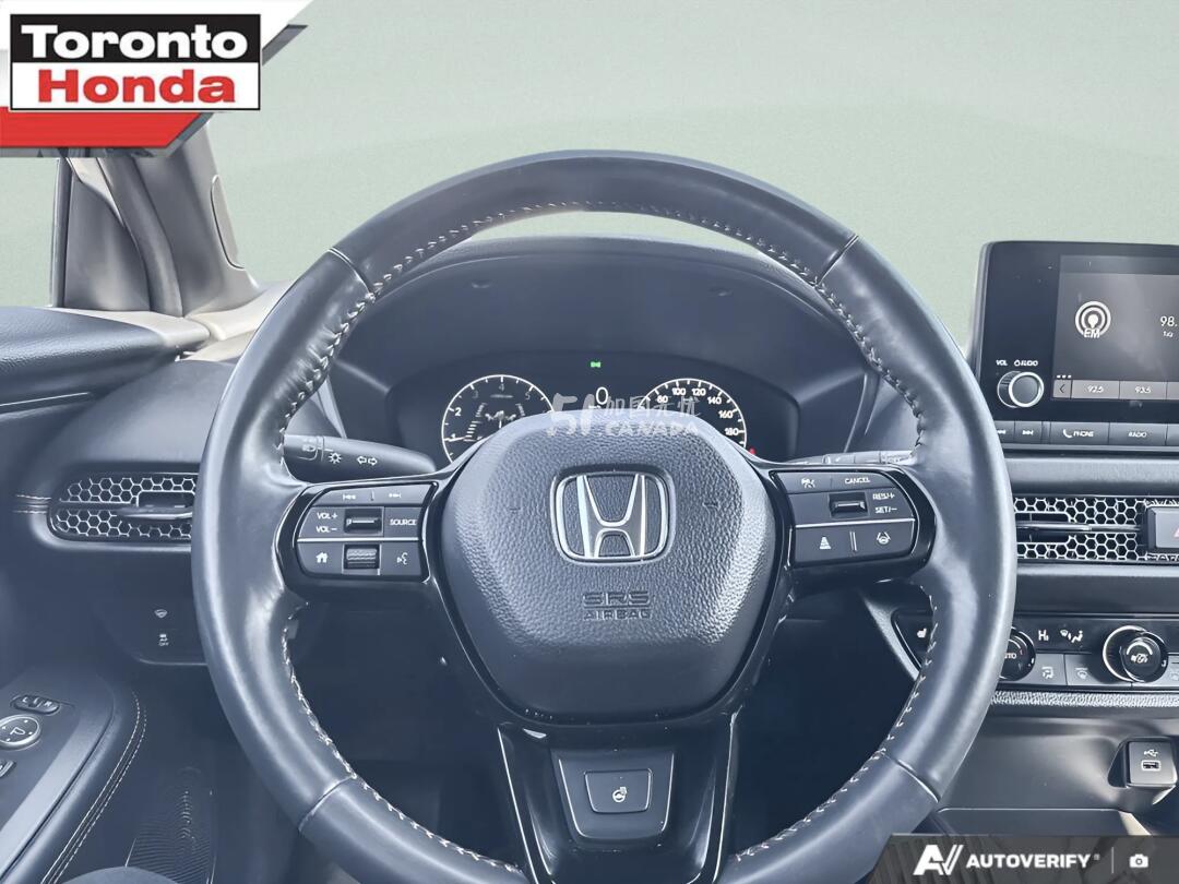 2024 Honda HR-V view 5