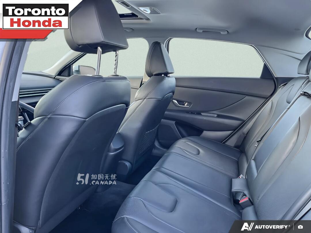 2022 Hyundai Elantra view 9