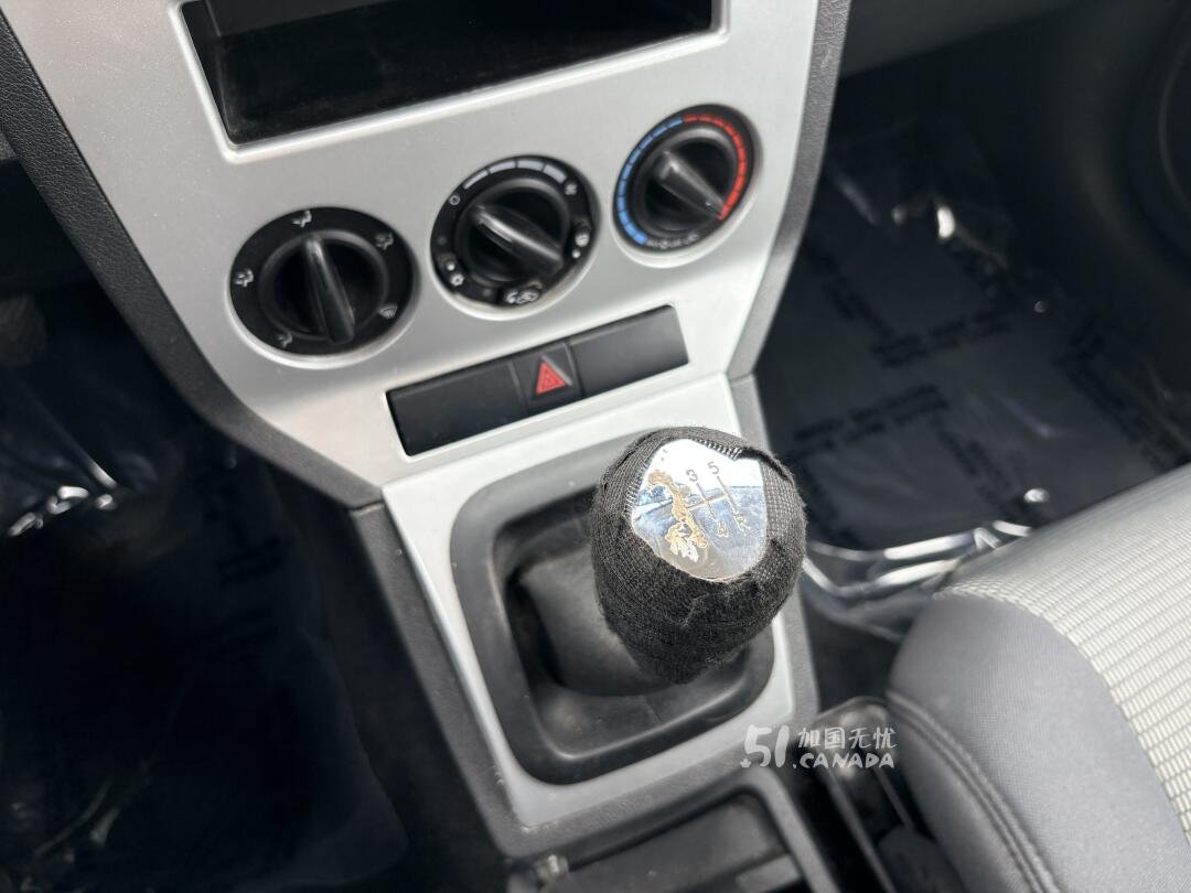 2009 Dodge Caliber view 10