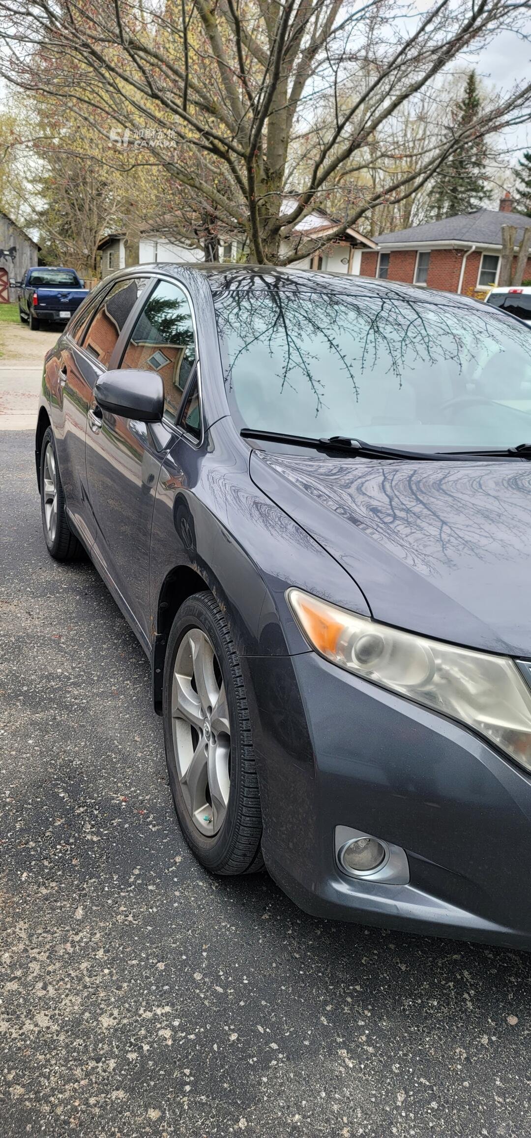 2009 Toyota Venza view 2
