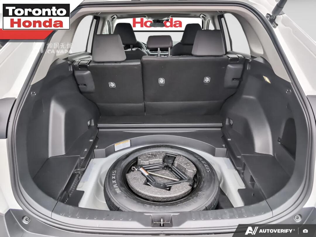 2025 Toyota RAV 4 view 10