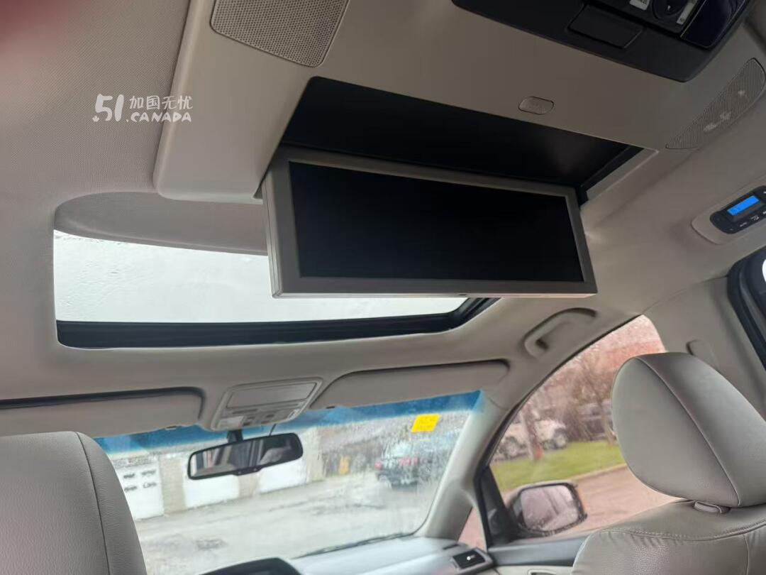 2013 Honda Odyssey view 7