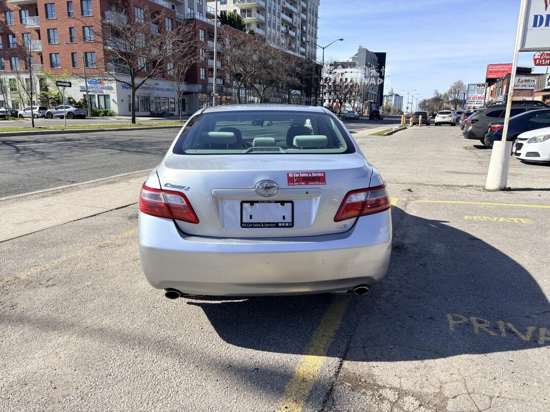 2007 Toyota Camry view 6