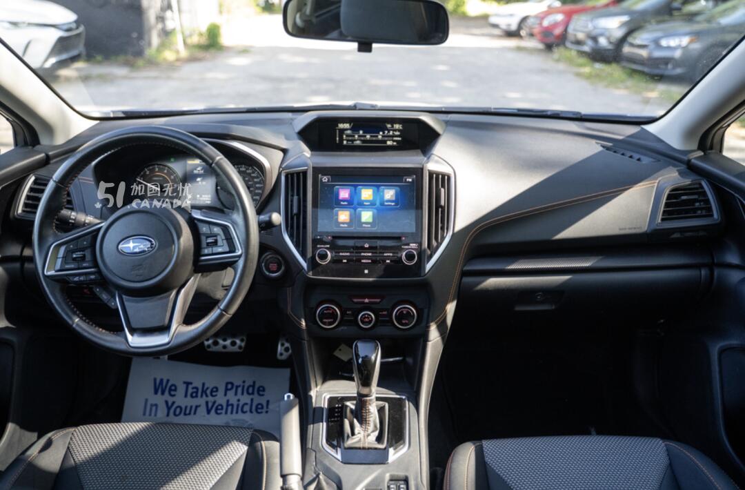 2018 Subaru XV Crosstrek view 2