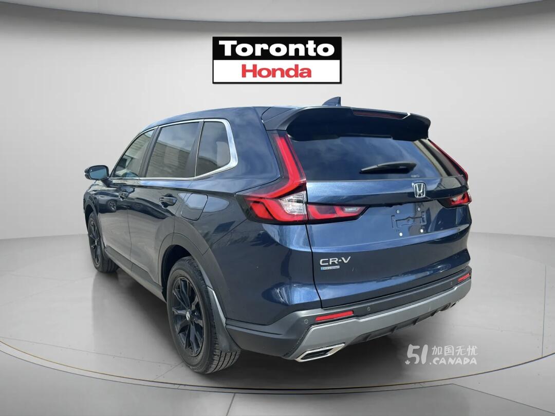 2024 Honda CR-V view 4