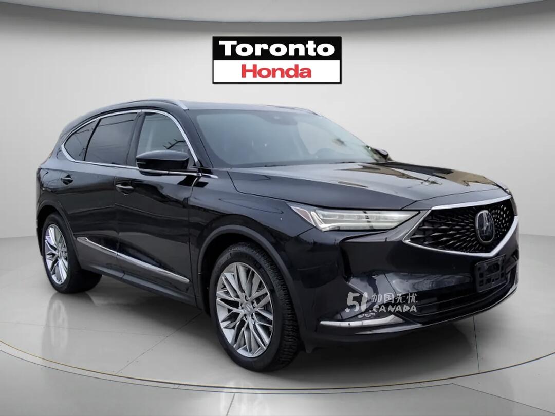 2022 Acura MDX view 2