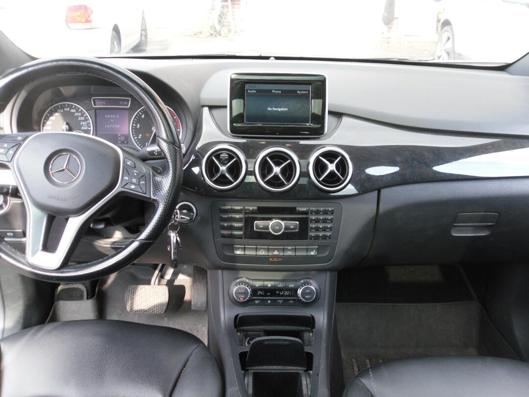 2014 Mercedes-Benz B-Class view 5
