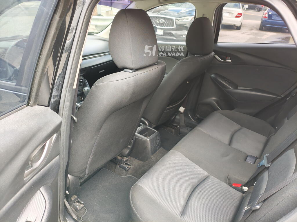 2017 Mazda CX-3 view 4