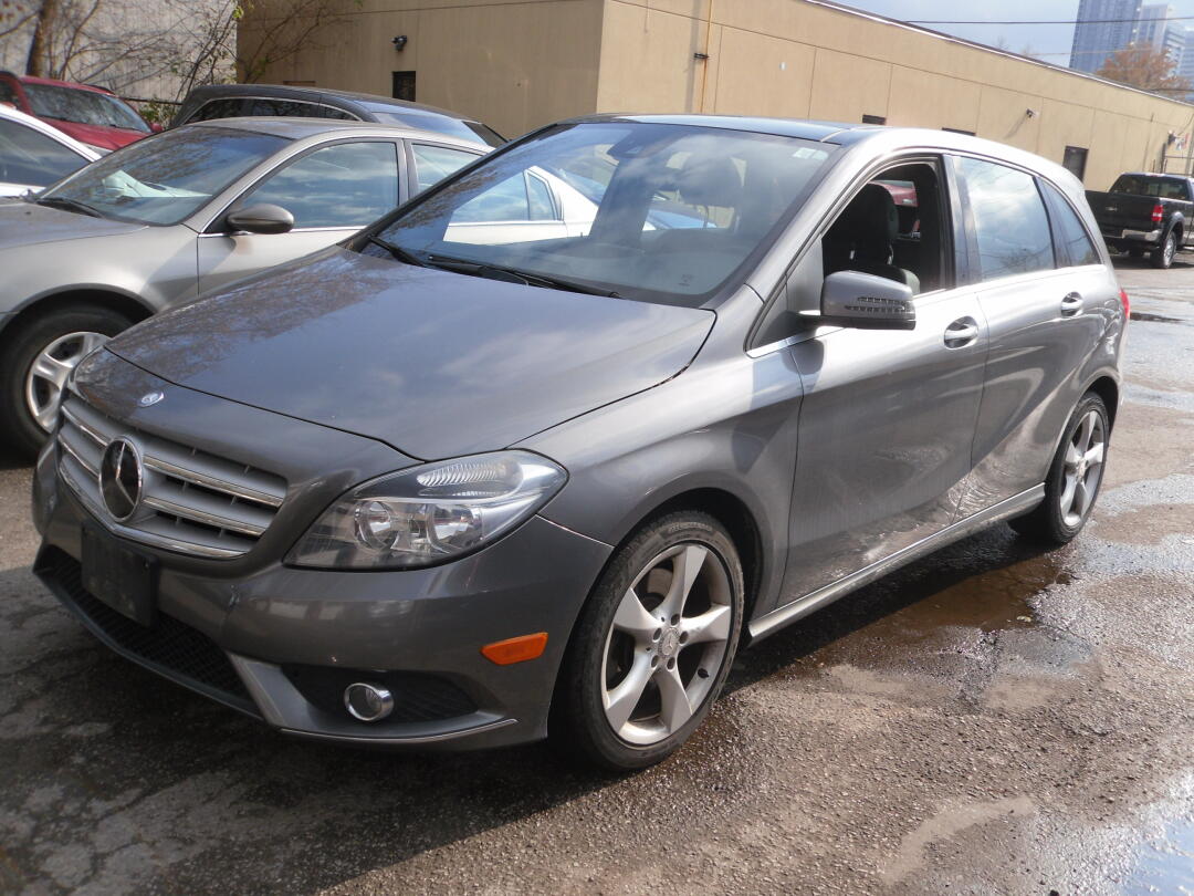 2014 Mercedes-Benz B-Class view 2