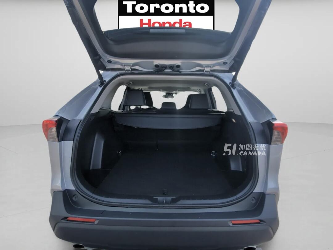2025 Toyota RAV 4 view 8