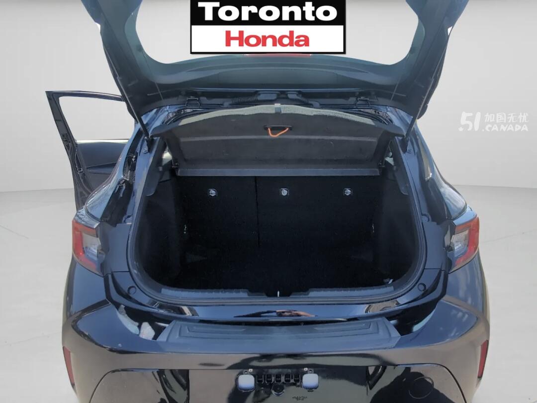 2025 Toyota Corolla view 8