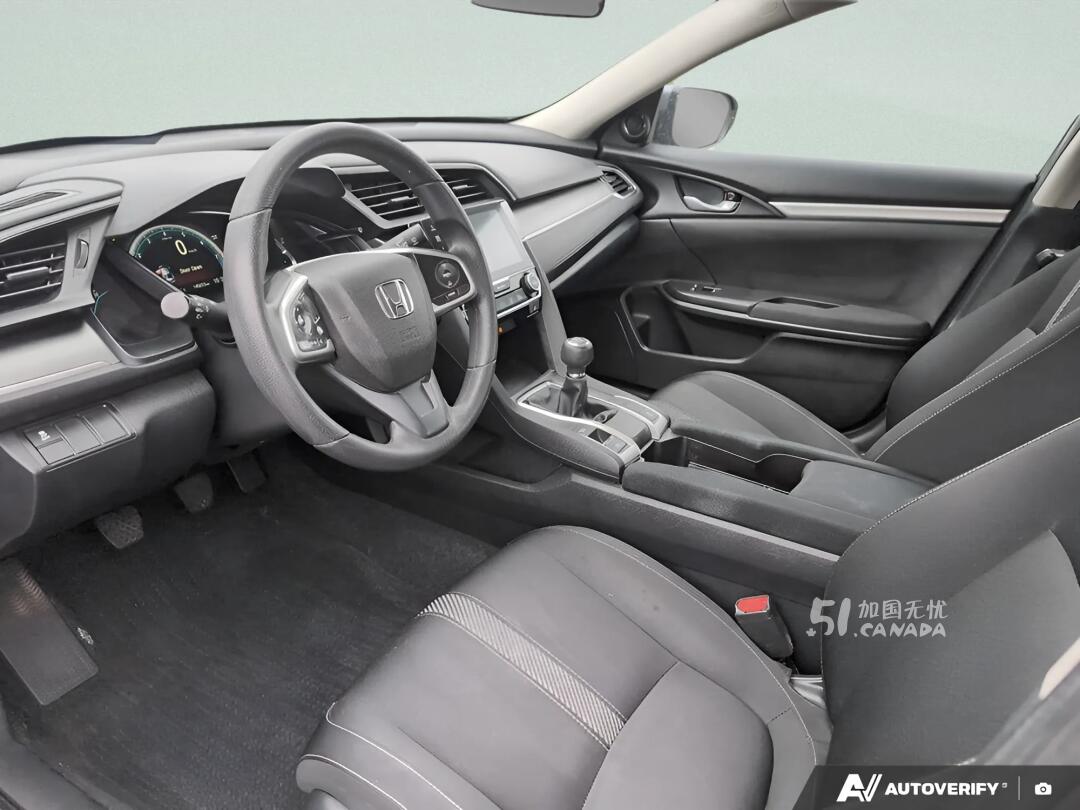 2018 Honda Civic view 5