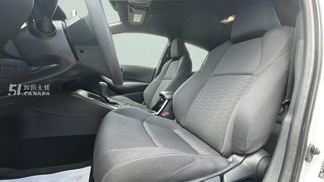 2025 Toyota Corolla view 6