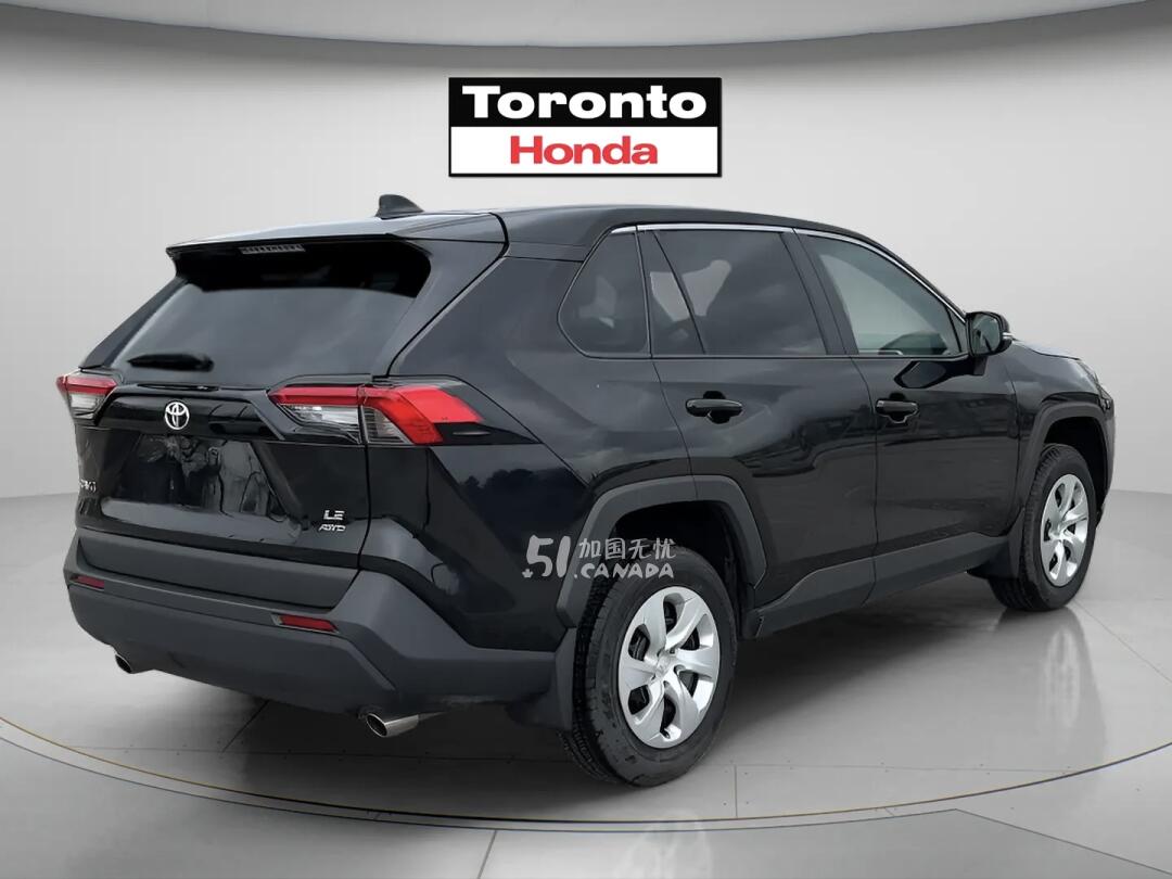 2025 Toyota RAV 4 view 3
