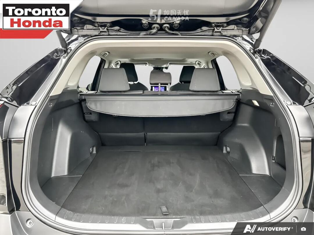 2025 Toyota RAV 4 view 10