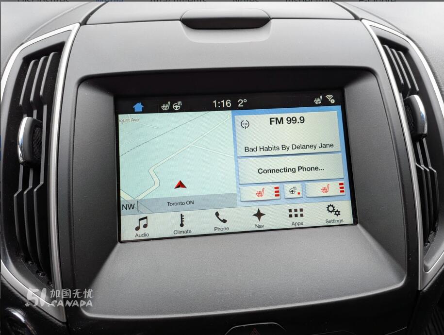 2017 Ford Edge view 2