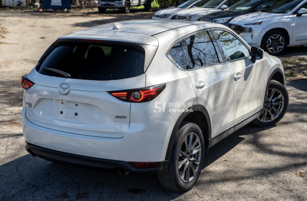 2019 Mazda CX-5 view 7