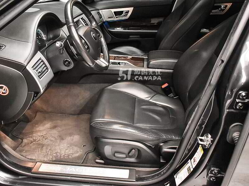 2014 Jaguar XF view 5
